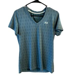 Under Armour all over logo V neck short sleeve tee shirt size medium EUC